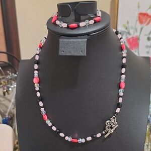 Elegant Pink and Red Beaded Necklace Set